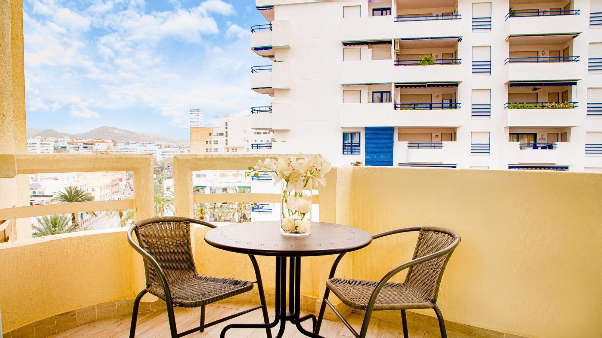 1ª Linea De Playa Marbell Center Apartment Марбеля Екстериор снимка